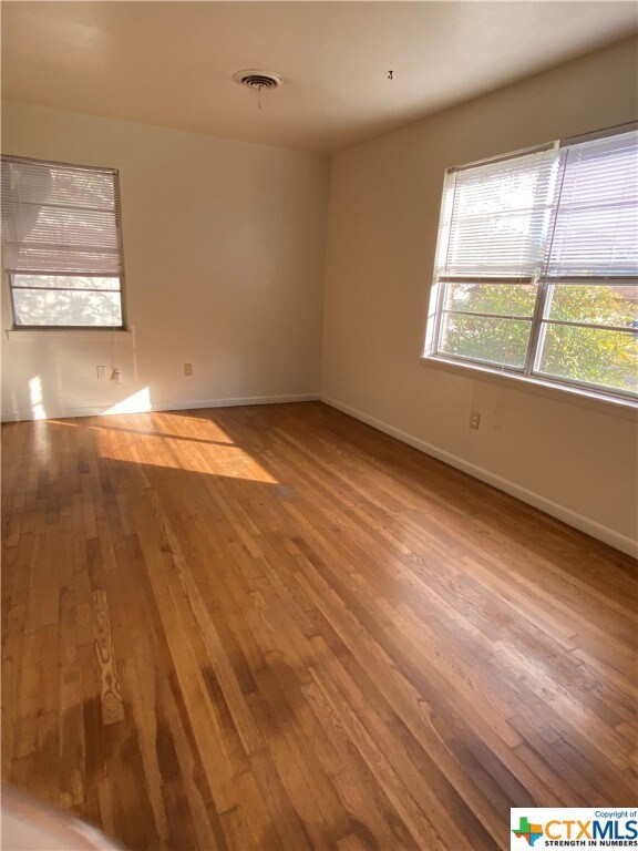 2414 Post Oak Ave, Copperas Cove, TX 76522 - photo 2