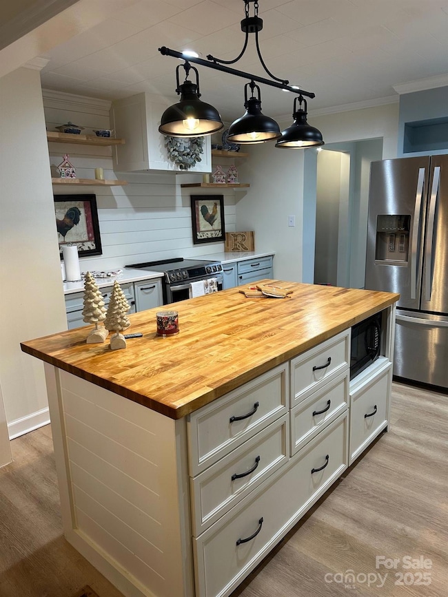 644 Boyd Faile Rd, Heath Springs, SC 29058 - photo 2