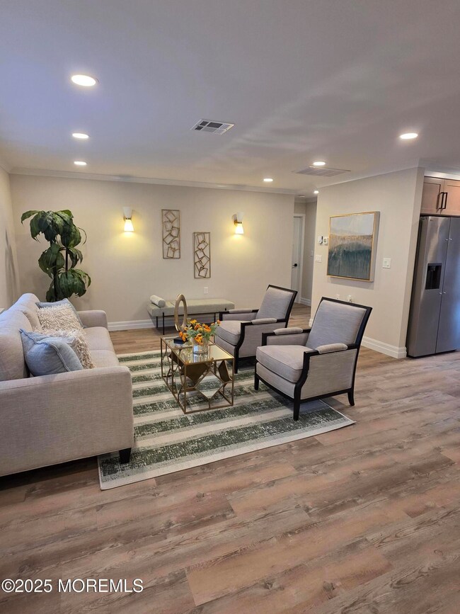 1015A Aberdeen Dr unit A, Lakewood, NJ 08701 - photo 5