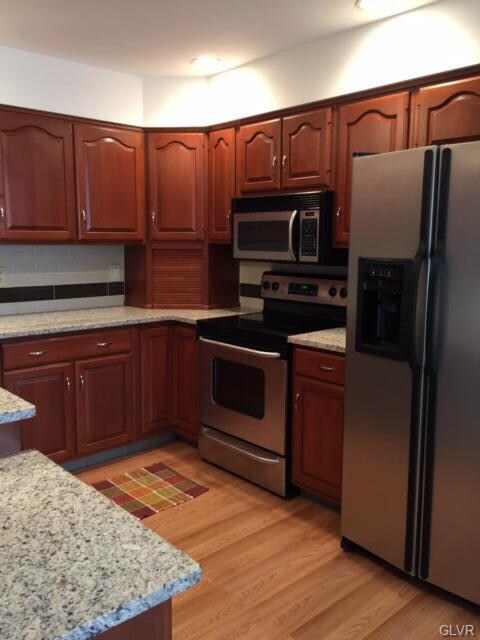 4658 Shuler St, Allentown, PA 18103 - photo 7