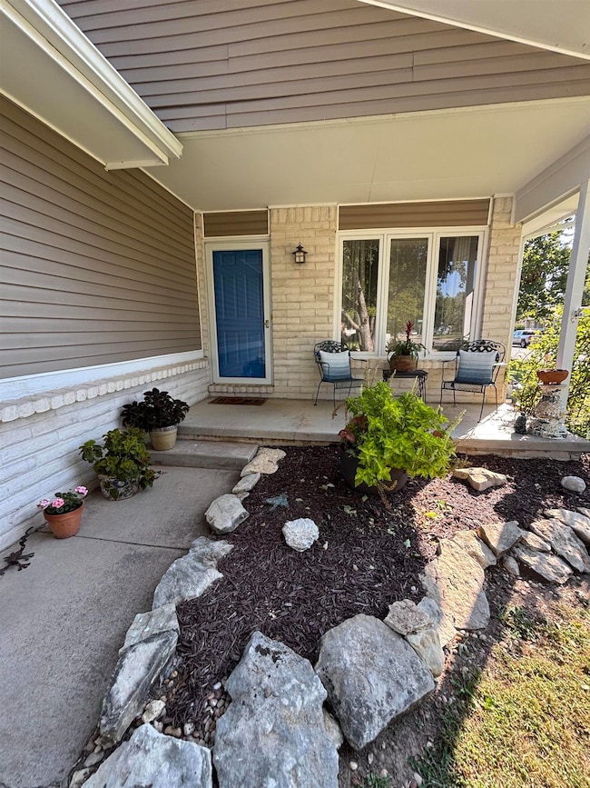 2004 N Shefford St, Wichita, KS 67212 - photo 3