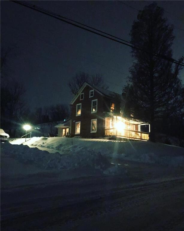 snowy snowy night