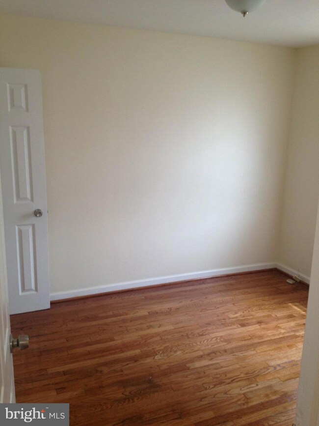 4011 Elmora Ave, Baltimore, MD 21213 - photo 5