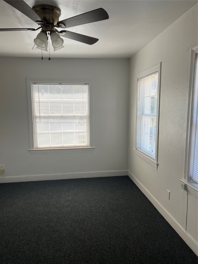 1914 Binz St unit 7, Houston, TX 77004 - photo 3