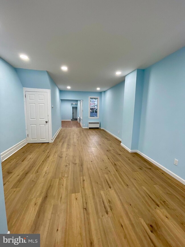 430A Minor St, Reading, PA 19602 - photo 4