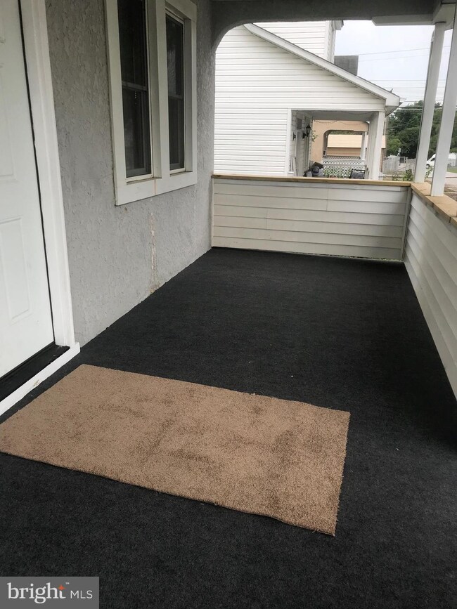 7 Hartman Ave, Essex, MD 21221 - photo 6