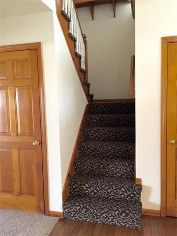 Staircase in entryway