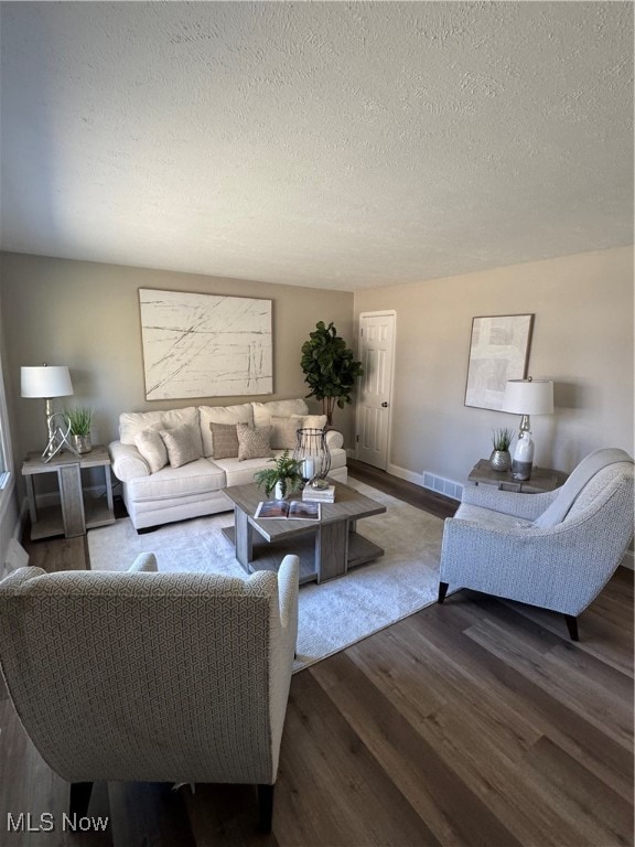 3517 Walter Rd, North Olmsted, OH 44070 - photo 3