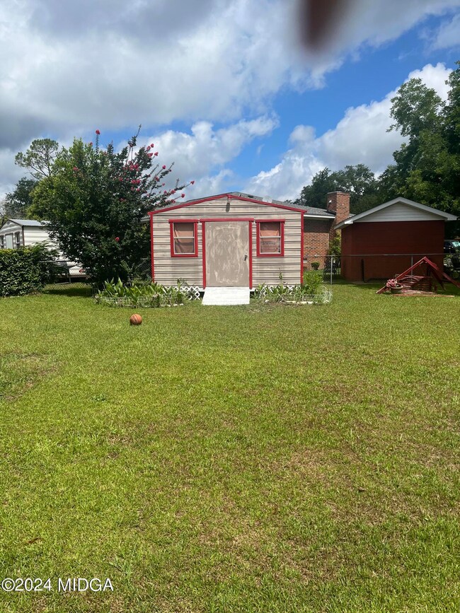 3713 Greenbriar Rd E, Macon, GA 31204 - photo 3