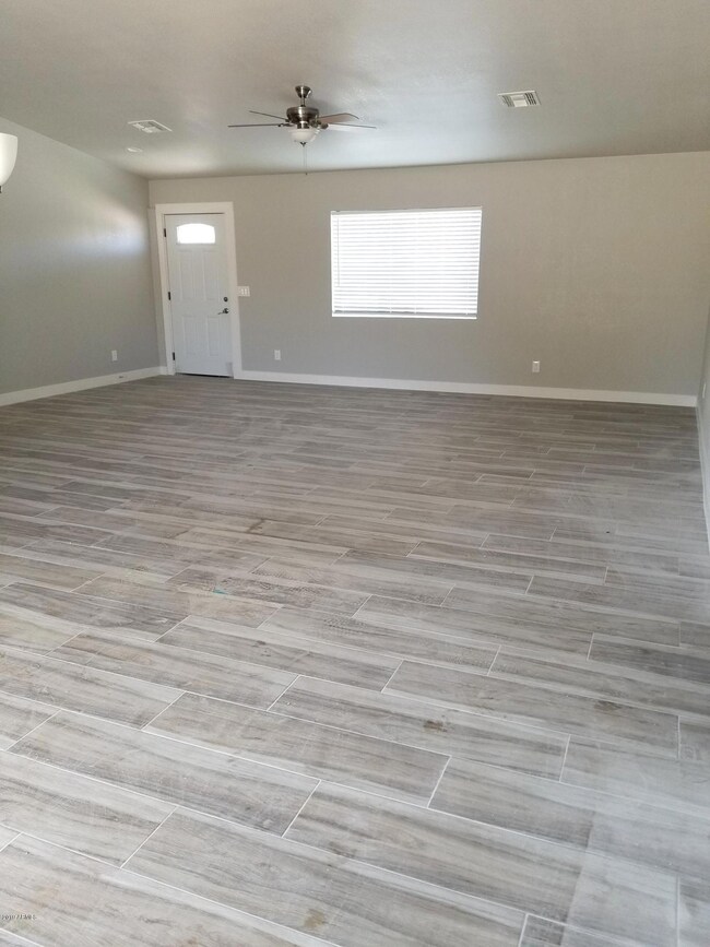 2915 N 48th Ave, Phoenix, AZ 85031 - photo 7