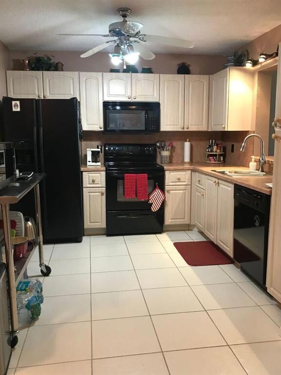 9111 Fairbanks Ln unit 1, Boca Raton, FL 33496 - photo 5