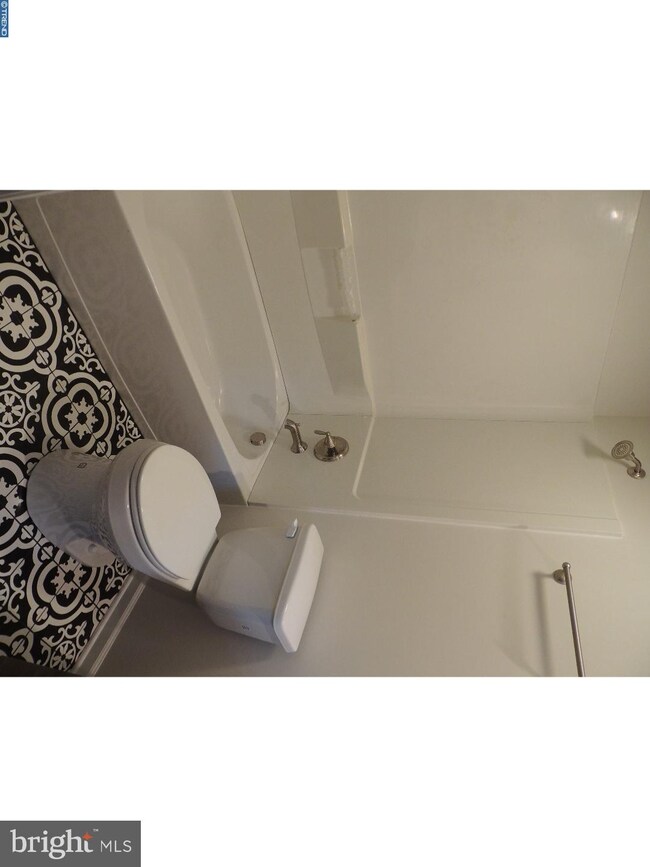 2028 Wildwood Dr, Wilmington, DE 19805 - photo 4