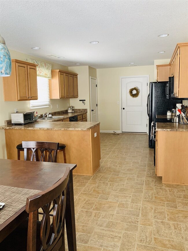 903 Pristine Ave, Angola, IN 46703 - photo 6