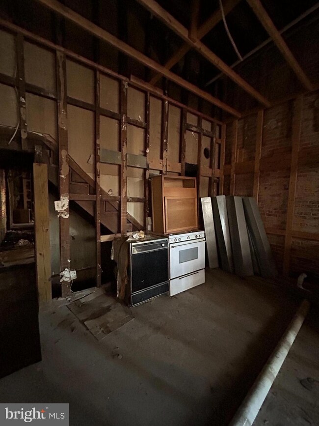 1000 Edmondson Ave, Baltimore, MD 21223 - photo 6