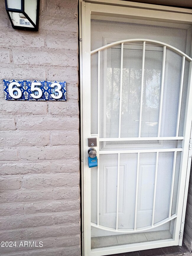 653 E Brown Rd, Mesa, AZ 85203 - photo 2