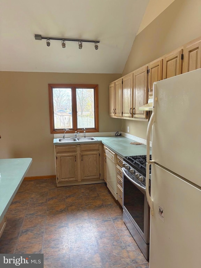 1901 S East Blvd unit 1903, Vineland, NJ 08360 - photo 3