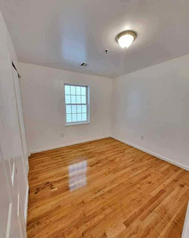 12 Bergen Ave unit 1, Jersey City, NJ 07305 - photo 5