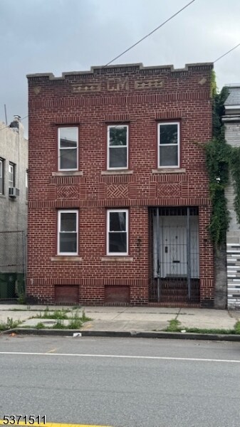 1713 S Wood Ave unit 2, Linden, NJ 07036 - photo 2