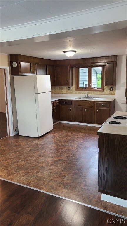 15 Rosemary St, Utica, NY 13501 - photo 2