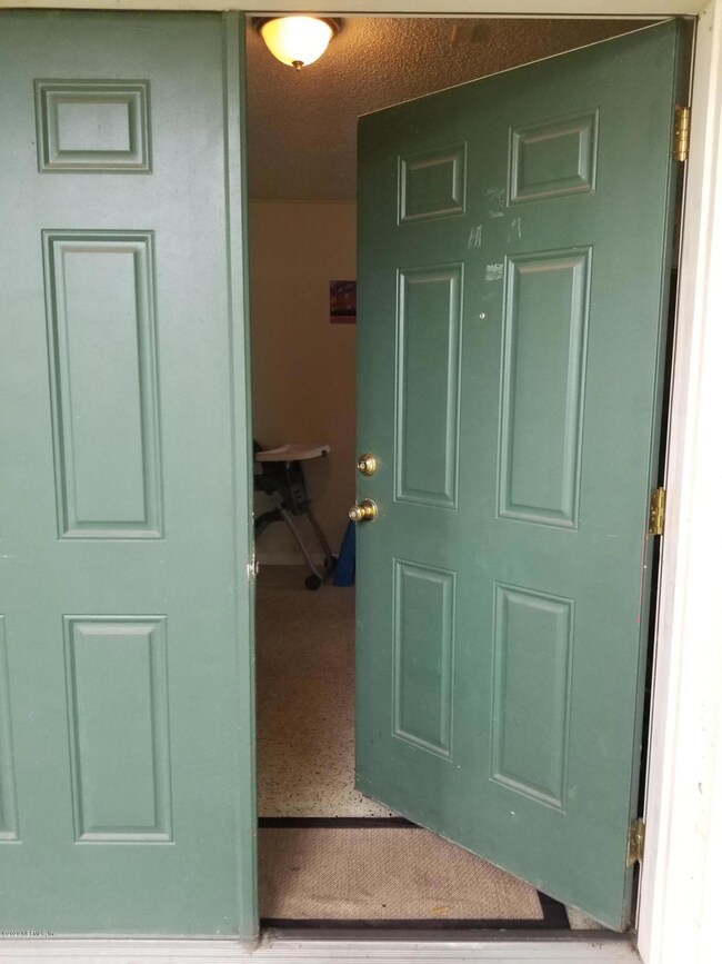 60 Nitram Ave, Jacksonville, FL 32211 - photo 2