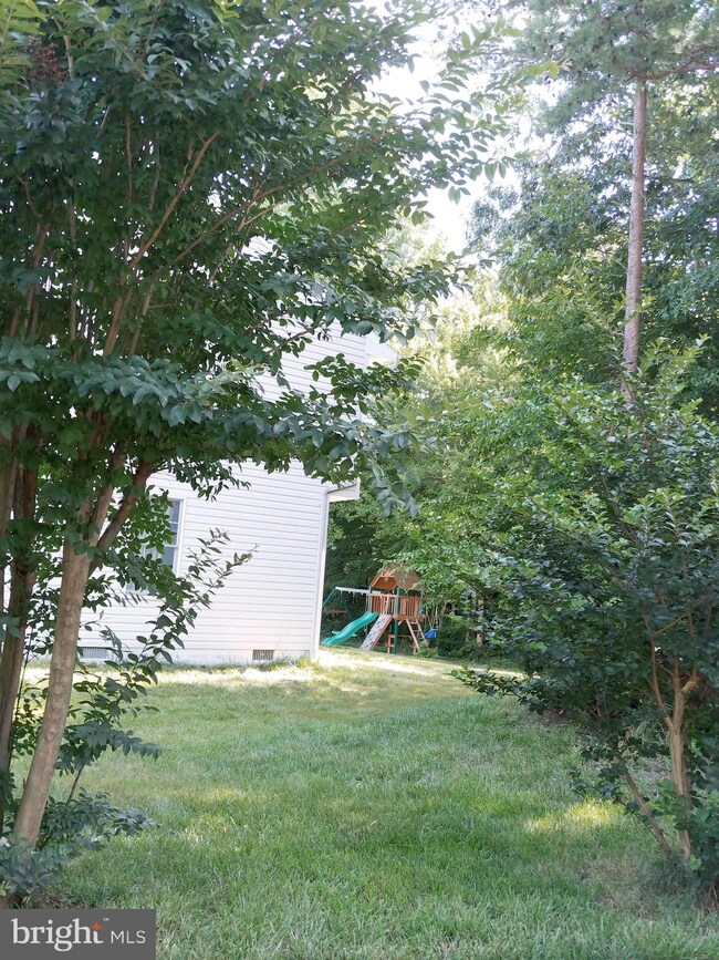 23184 Cherry Hill Ct, California, MD 20619 - photo 4