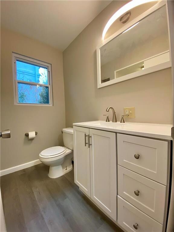1st Floor Full Bathroom