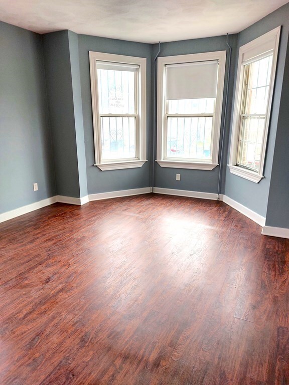 4 Brookford St unit 1, Boston, MA 02125 - photo 3