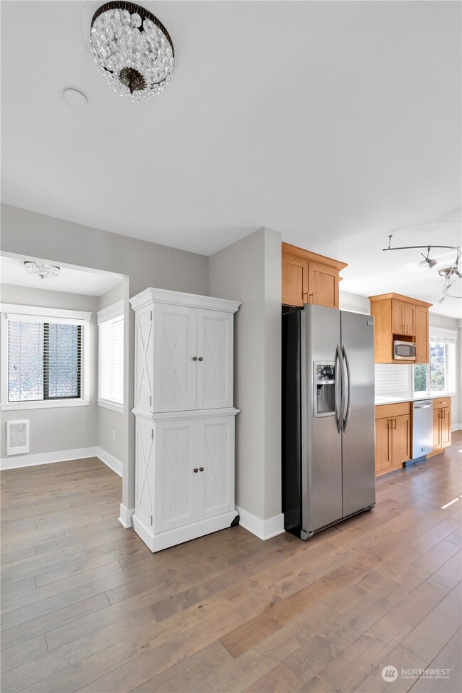 3212 81st Place SE unit 202, Mercer Island, WA 98040 - photo 3