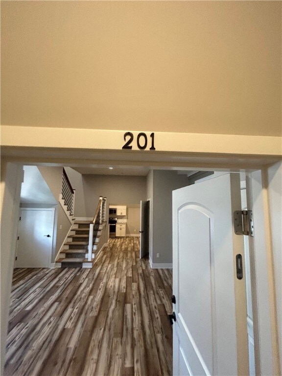 18 Spruce St unit 201, Providence, RI 02903 - photo 2