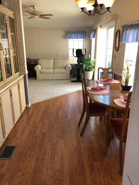 dining room to living room