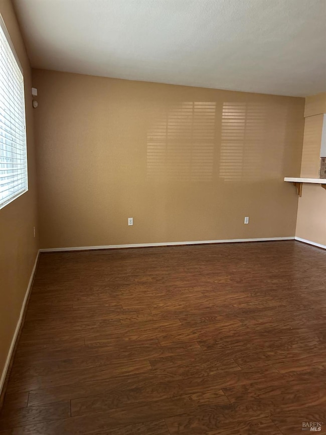 504 Daniels Ave, Vallejo, CA 94590 - photo 6