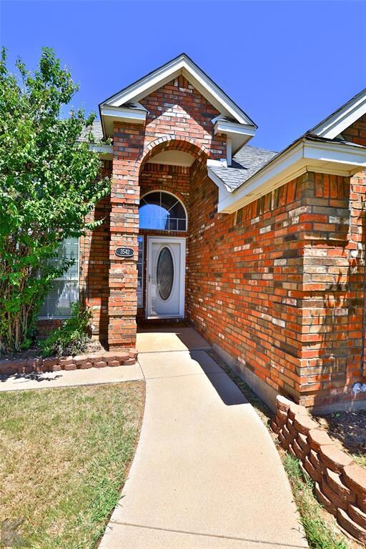 3542 Riomar Ct, Abilene, TX 79606 - photo 2