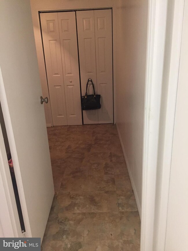 3750 Bel Pre Rd unit 10, Silver Spring, MD 20906 - photo 3