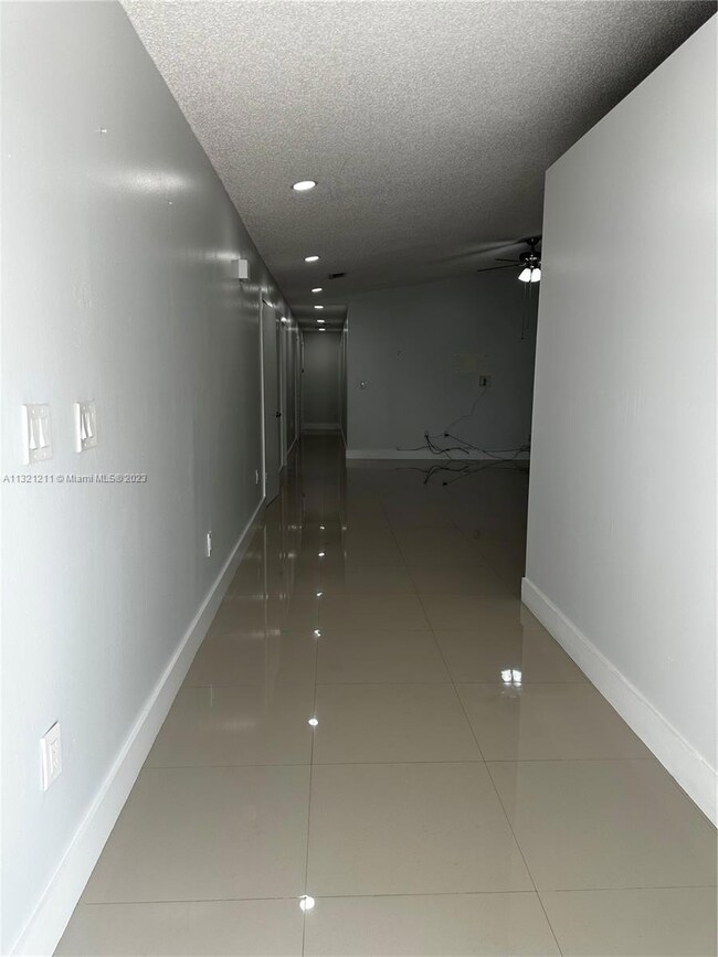 5713 SW 150th Ave, Miami, FL 33193 - photo 3