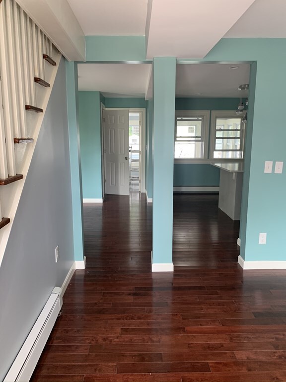 11 Chadwell Ct, Lynn, MA 01905 - photo 5