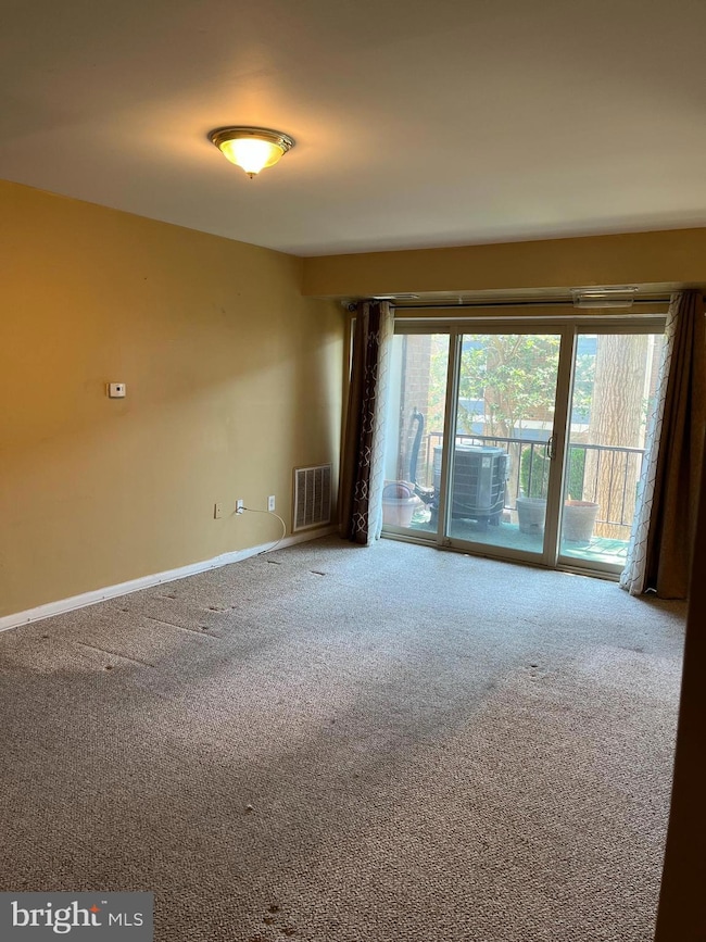 3801 Saint Barnabas Rd unit 102, Suitland, MD 20746 - photo 4