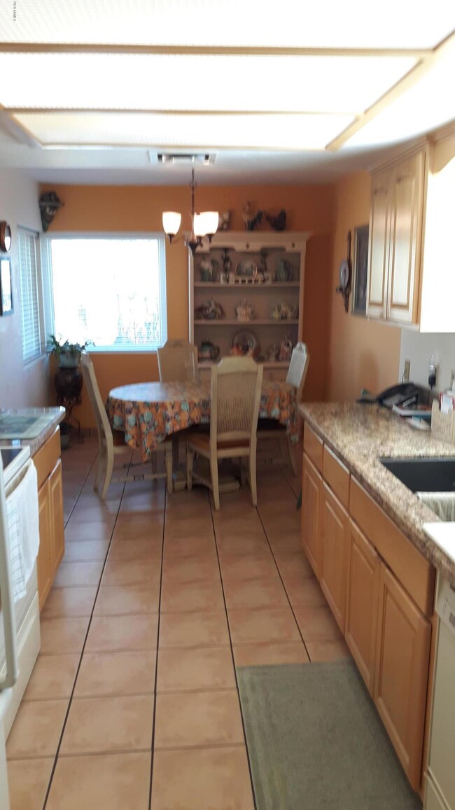 Eat In Kitchen