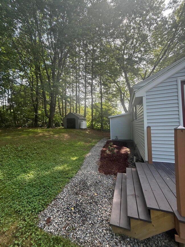 69 Heath St, Oakland, ME 04963 - photo 5