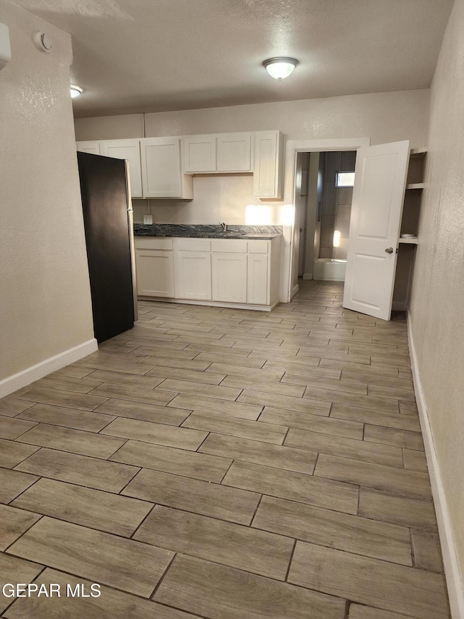 2300 Bassett Ave unit 3, El Paso, TX 79901 - photo 4