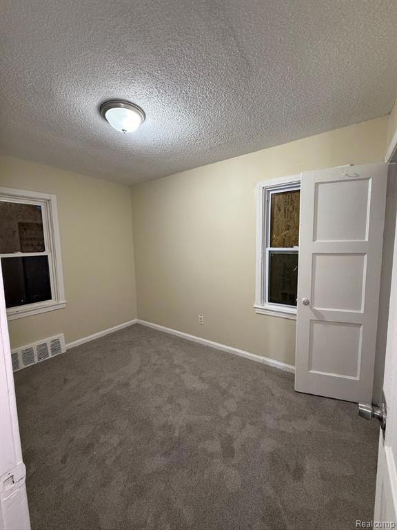 6106 Cadieux Rd, Detroit, MI 48224 - photo 5