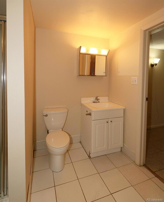 11232 E Highline Dr, Aurora, CO 80010 - photo 6