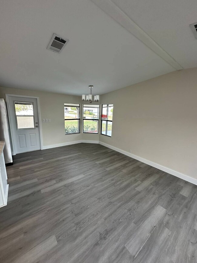 333A Dogleg Dr unit 333a, Mulberry, FL 33860 - photo 6