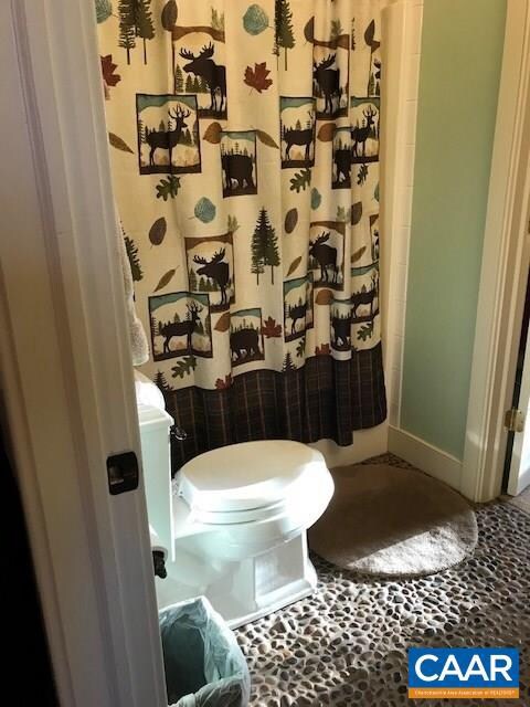 141 Hemlock Dr, Roseland, VA 22967 - photo 7