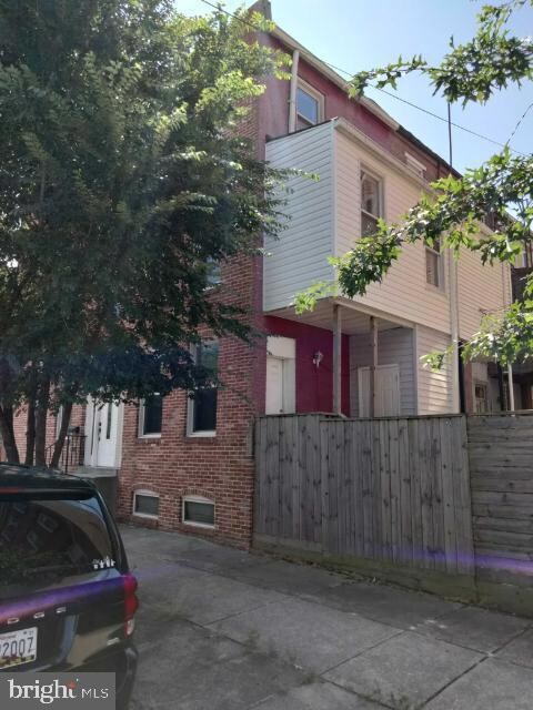 857 Hollins St, Baltimore, MD 21201 - photo 4