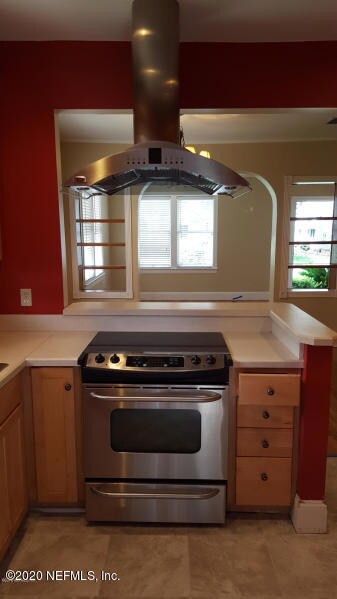 4648 Kerle St, Jacksonville, FL 32205 - photo 5