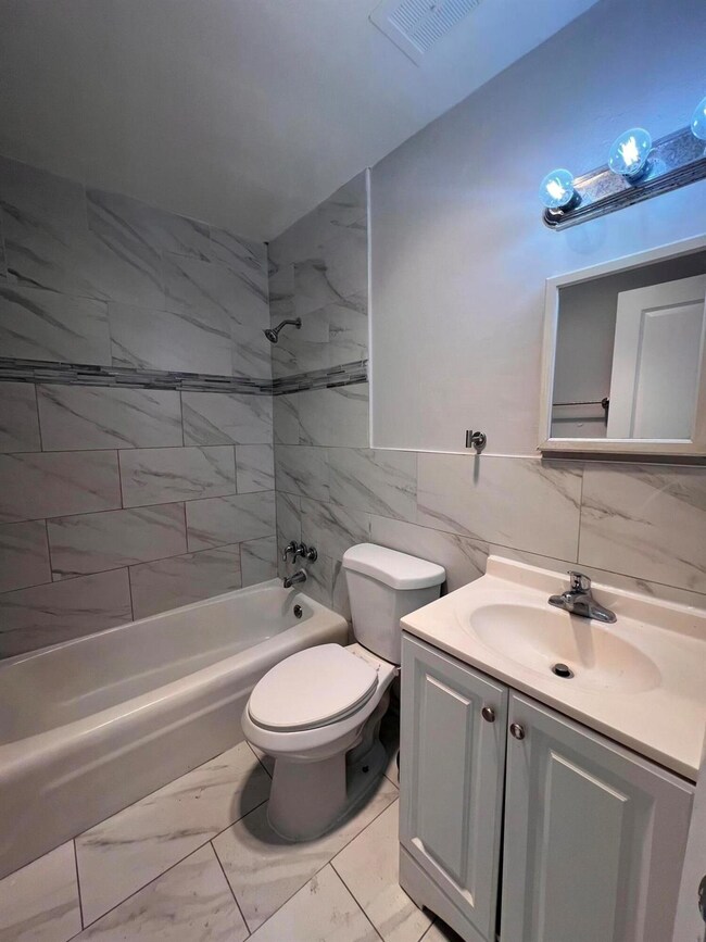 645 SW 20th Ct unit 8C, Delray Beach, FL 33445 - photo 6