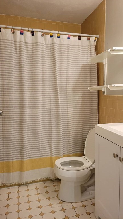 Sagamore Place Condominiums unit 615, Quincy, MA 02171 - photo 3