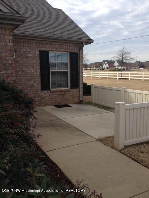 8836 parkview
