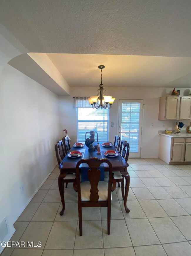 116 Lago Lindo Dr, Horizon City, TX 79928 - photo 6