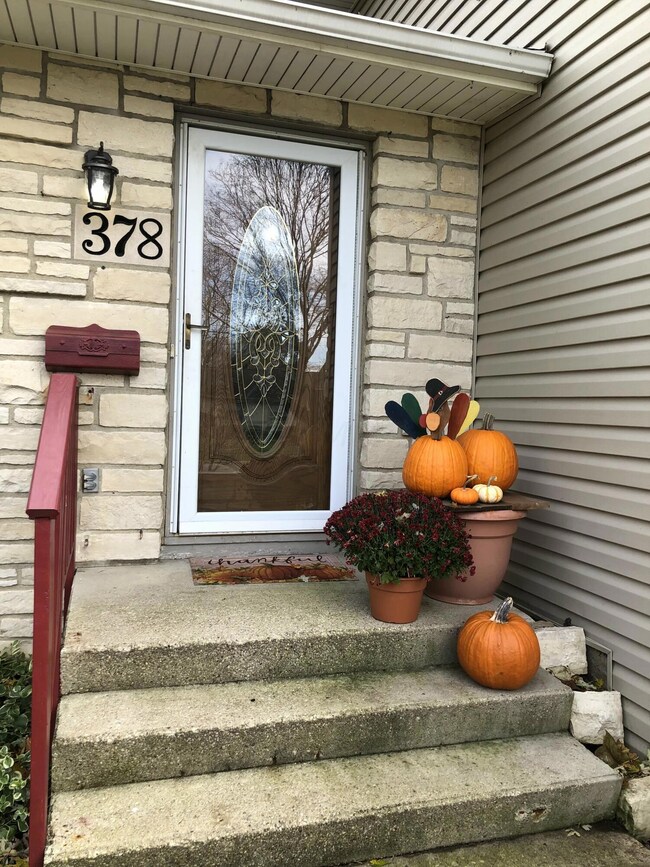 378 Worman Dr, Columbus, OH 43230 - photo 4